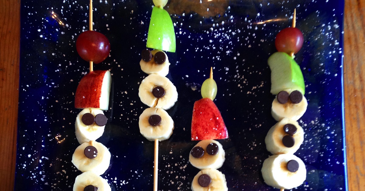 snowman skewer snack